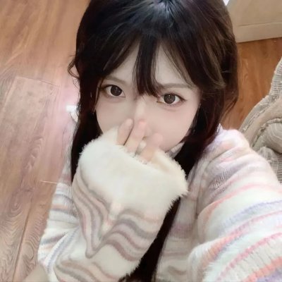 蒙面纱的男子